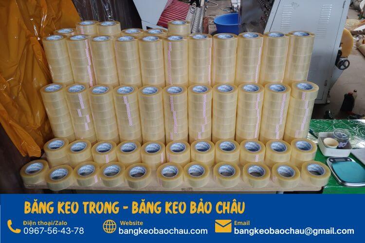 Băng keo trong được làm từ gì?